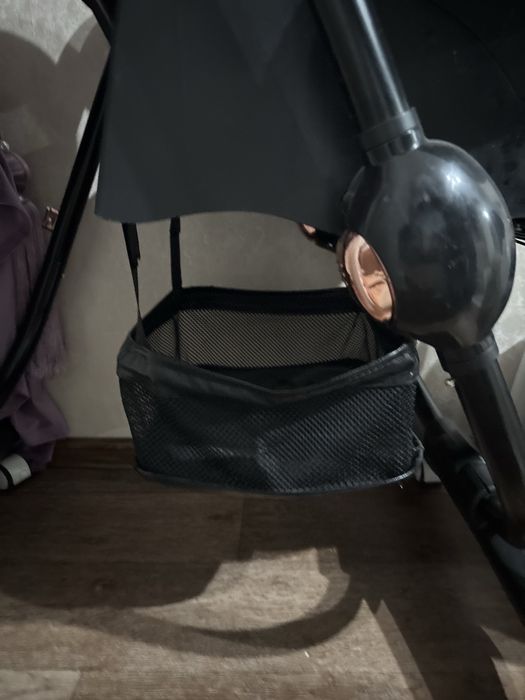 Детский стольик продается