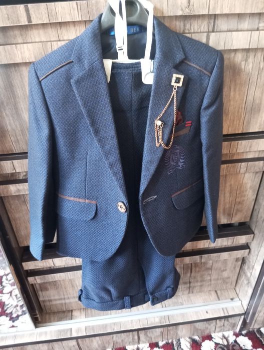 Детский кастюм-брук от 2,5-4лета