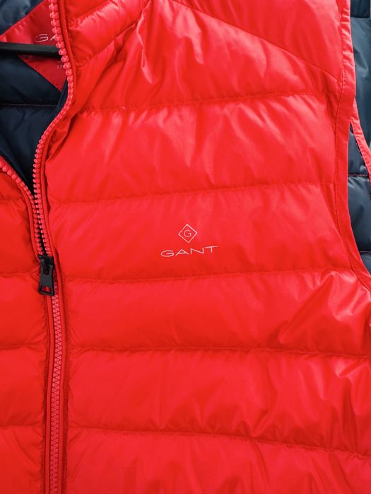 Vand vesta GANT barbati