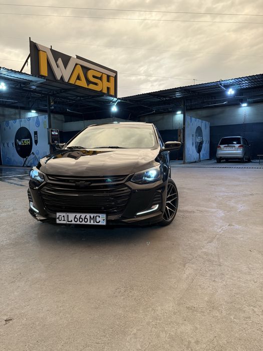 onix premier 2 turbo