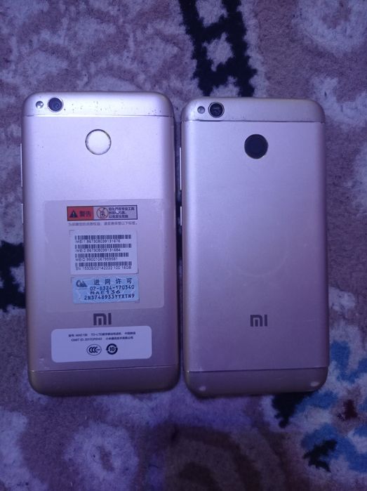 Ekranlar bor. Telefonlar bor