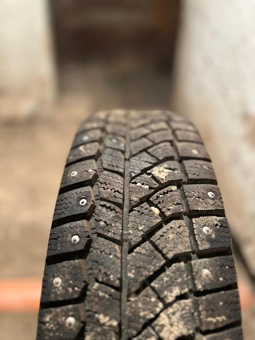 Продам зимнюю резину 4шт