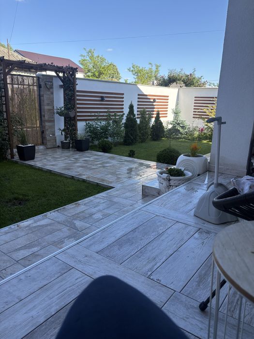 Casa mobilata, utilata la sol