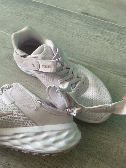 Adidași Nike fete pentru alergare