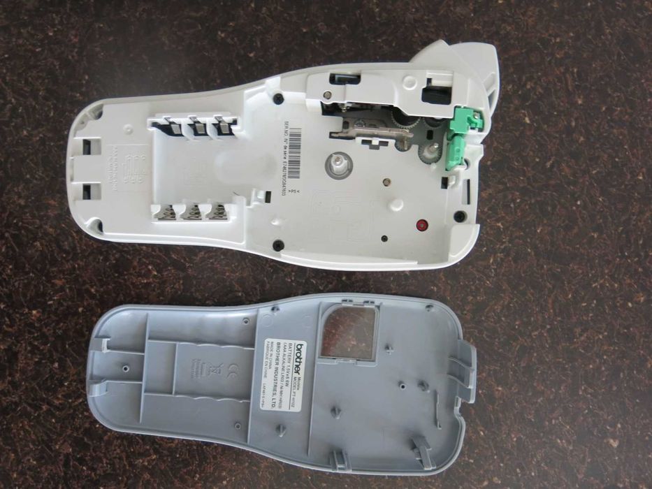 Етикетен принтер Brother P-Touch H102