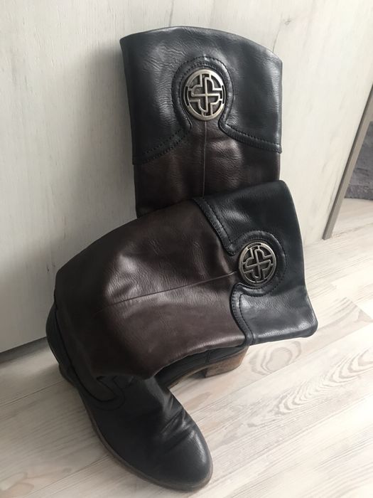 Модерни ботушки в черно и кафяво