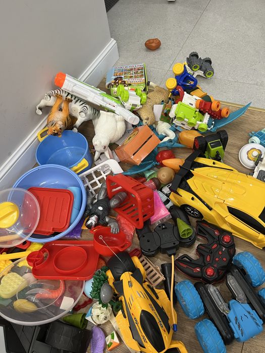 Все игрушки за 15 000тг