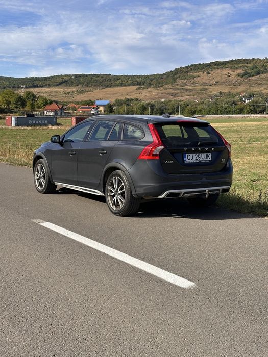 VOLVO V60 2017 — imagine 5