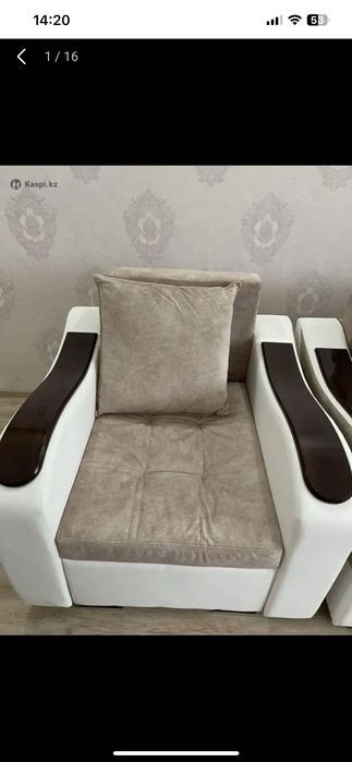 Диван для зала раскладной