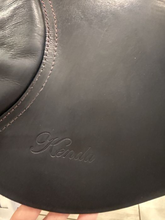 Vand Sa Calarie Piele Velicea aproape noua