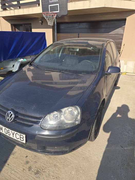 VW Golf 5 din 2005