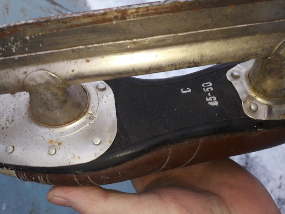 Продам коньки в отличном состоянии