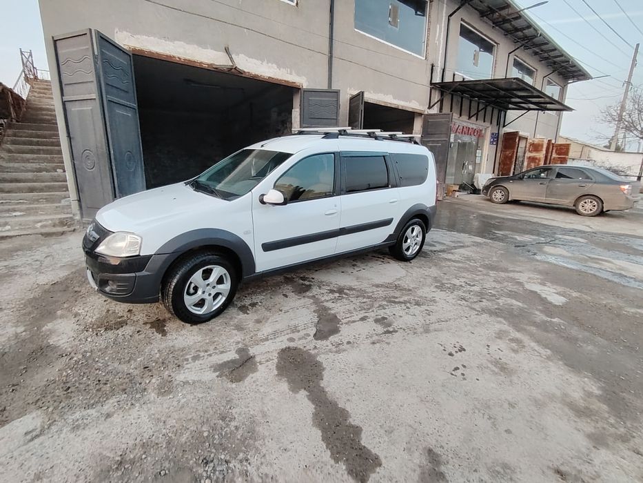 Lada largus cross 2019 пробег 380 000