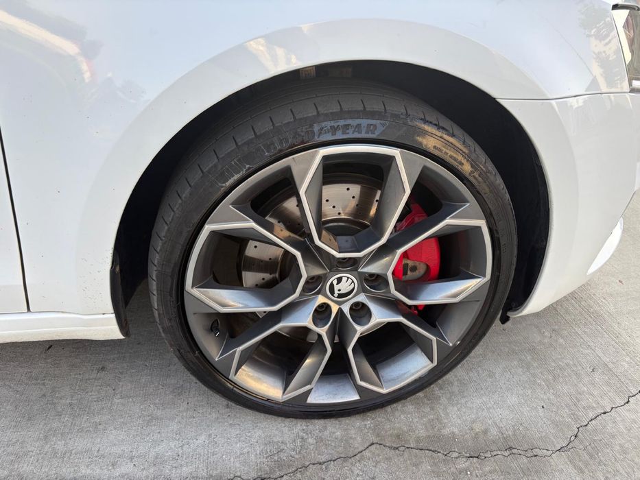 SKODA Octavia 2015 — imagine 4