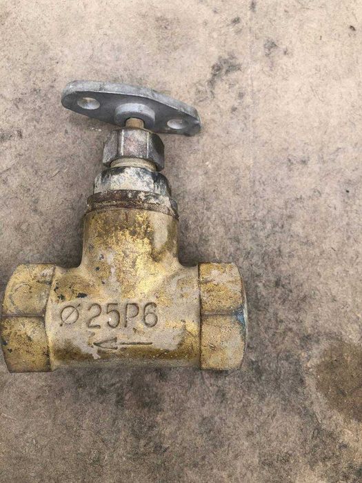 Вентил бронзовый для воды