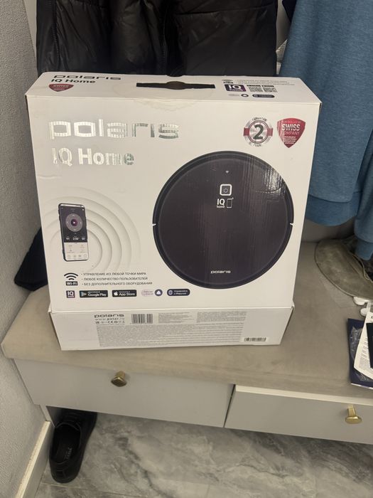 Робот пылесос Polaris в хорощем состоянии