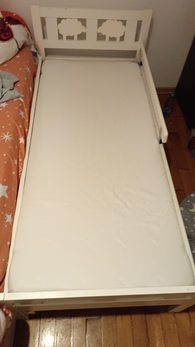 Pat +somiera+saltea cu husa detașabilă  /Ikea