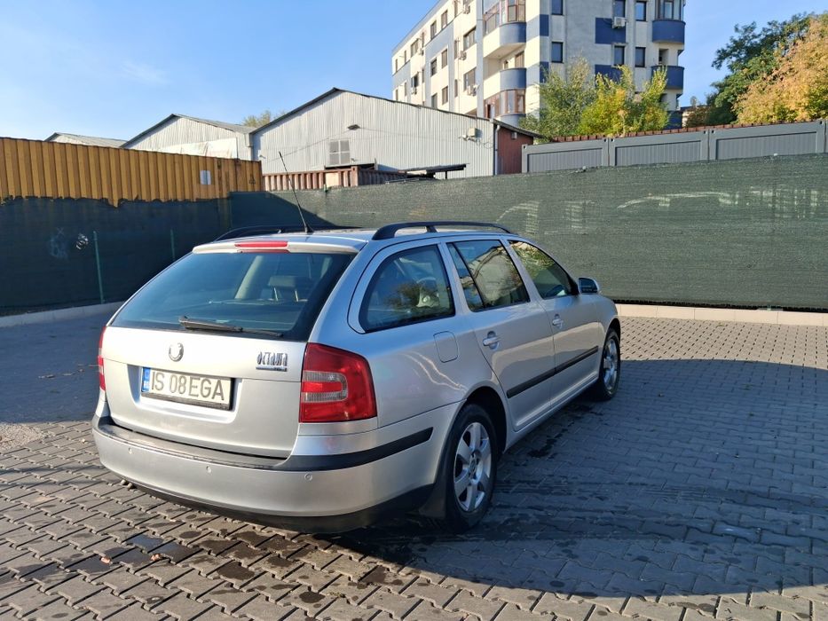 Vând Skoda Octavia 1,9 tdi