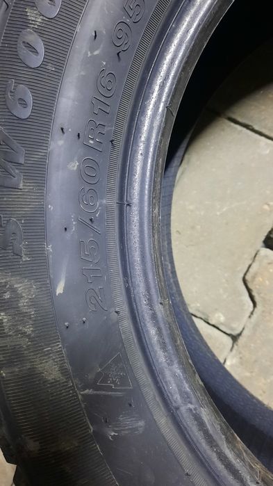 215/60R16 два колеса