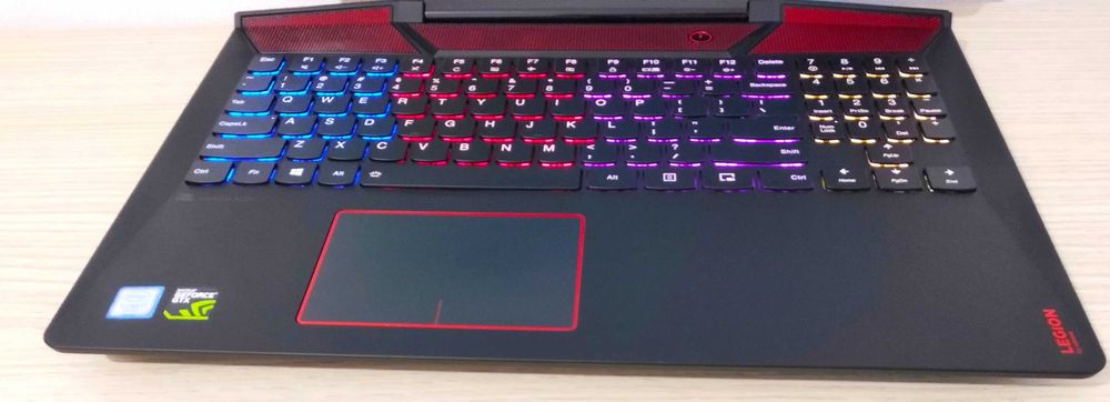 Laptop I7 GAMING ULTRA placa video dedicata NVIDIA 16GB ram 2 placi video SSD nvme ecran cu protectie GORILLA GLASS IPS 15.6 inch LENOVO LEGION