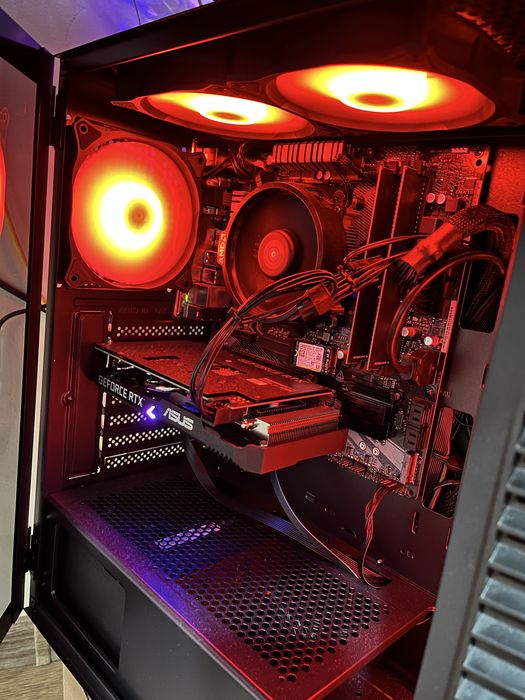 Гейминг Компютър Gplay