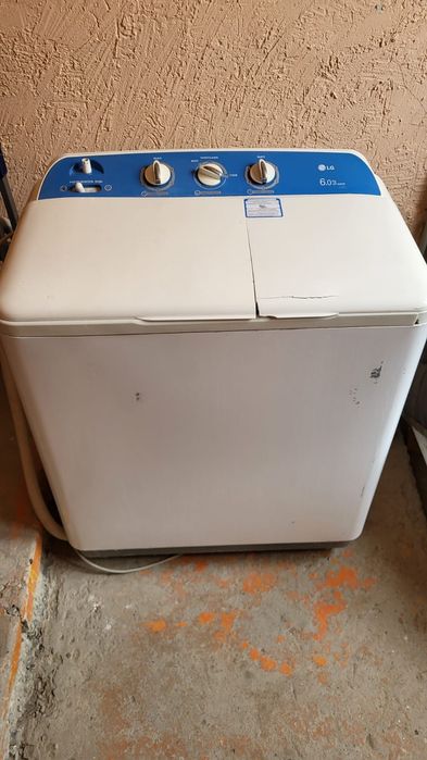 Продам стиральную машинку