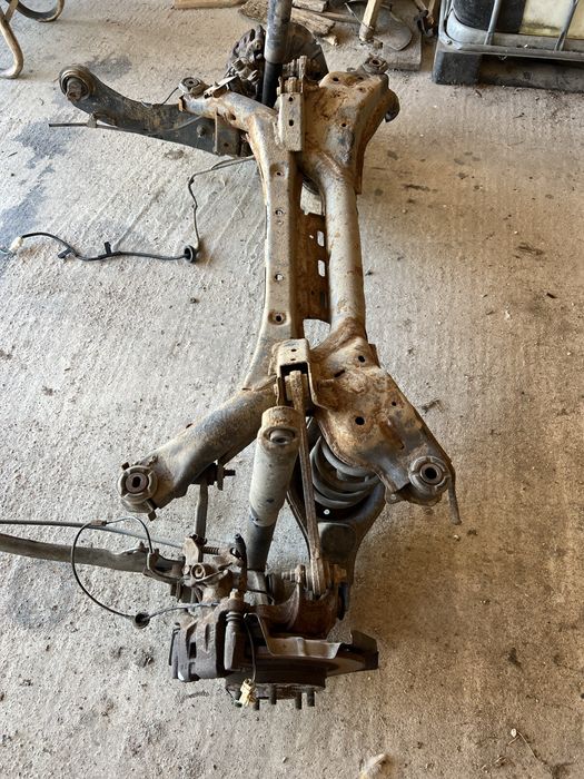 Punte spate Mazda 6 Gh Se ofera factura si garantie!