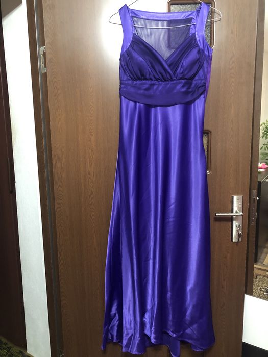 Rochita lunga marimea 38