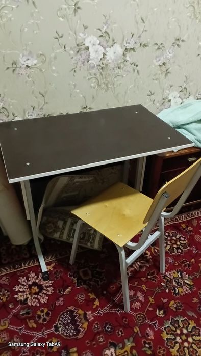 Парта  новая для школьников