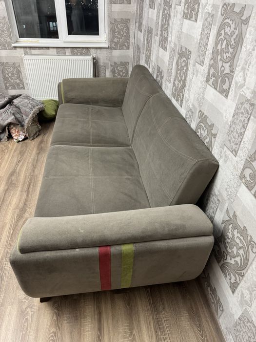 Продаю диван б/у