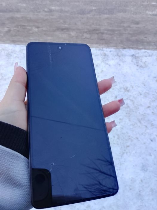 продам телефон Infinix X68338