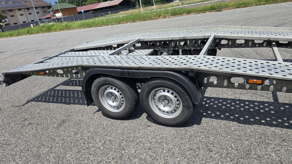 Platforma 2.7 T An 2024 Mai 4.5 m cu 2.10 Persoană Fizică Echipare ALKO