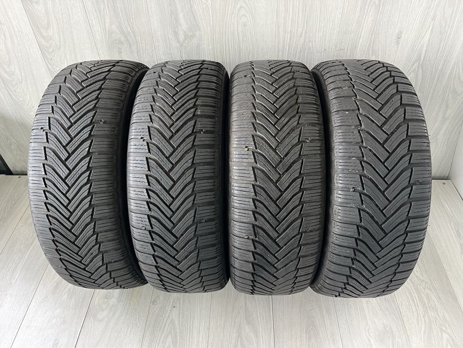 Зимни гуми 215/55/17 Michelin