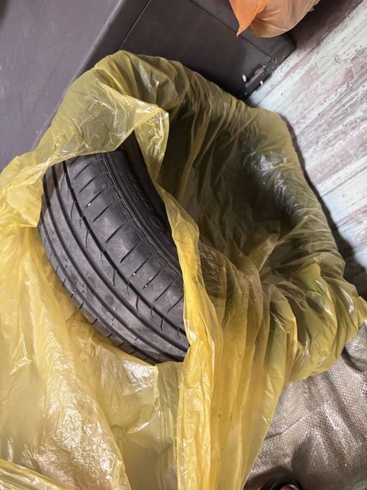 Резина 215/55/17