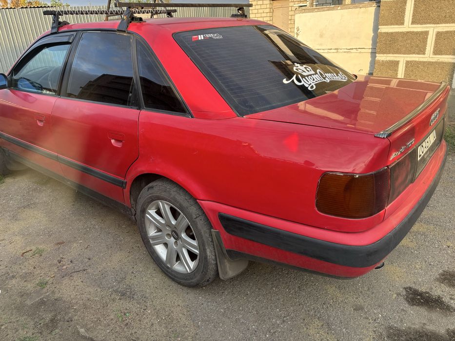 Продам ауди 100с4
