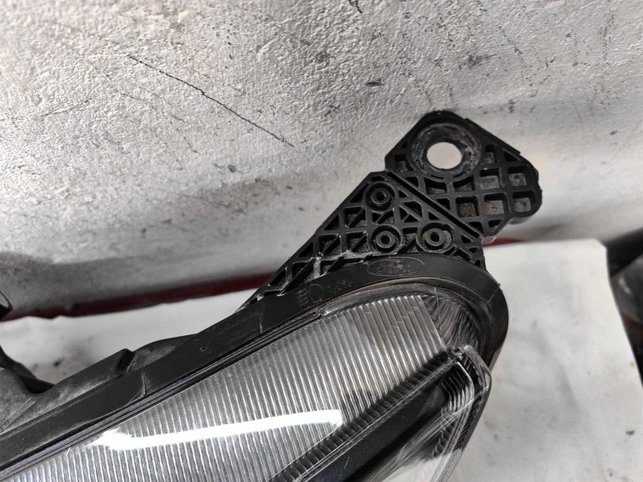 Оригинален фар Ляв Десен  Форд Фокус 4  Ford Focus MK4  Full Led