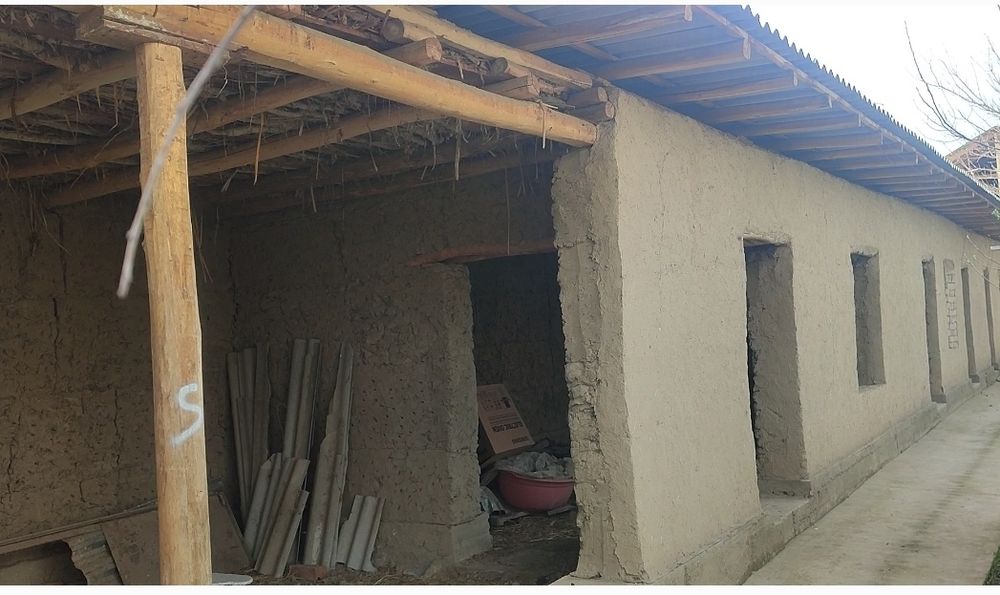 Uy sotiladi 6sotik Tuytepa nurafshon