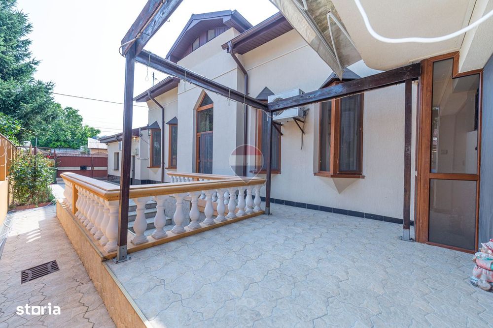 Vila de vanzare 240 mp utili, piscina, teren 1000 mp, central Calarasi