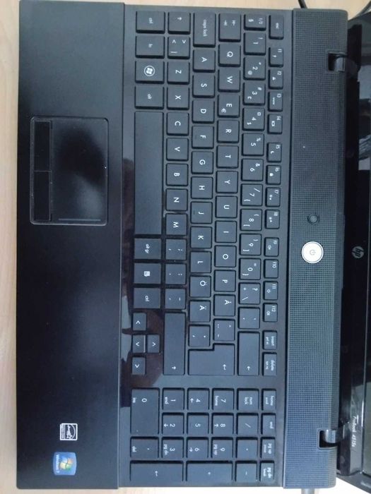 Продавам лаптоп HP ProBook 4515S