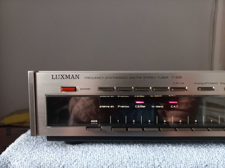 Tuner Luxman T-530