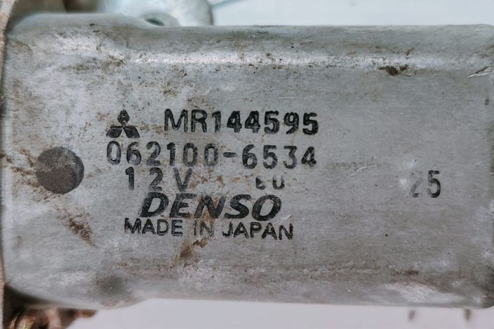 Macara  stanga fata cu motoras 0621006534 Mitsubishi Pajero a 3-a gen