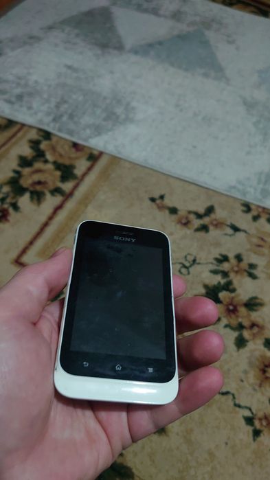 Продам телефоны , некоторые из них рабочие некоторые нет