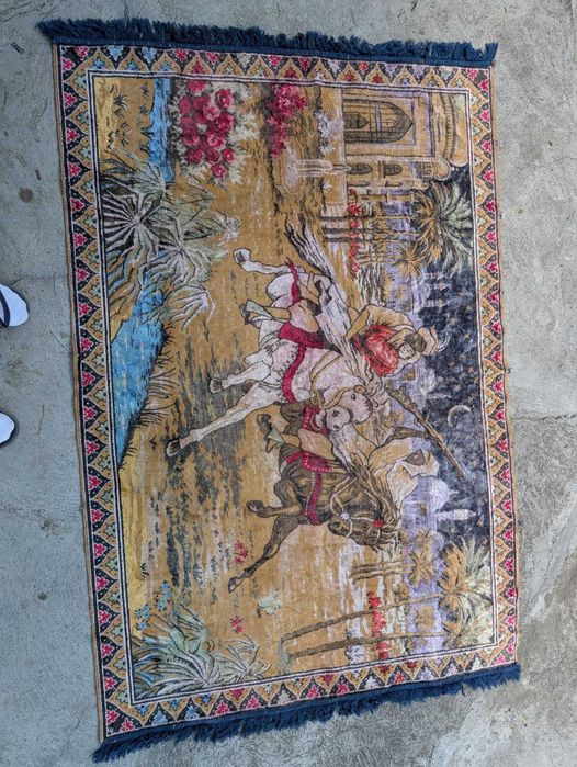 Carpeta din serai in stare buna