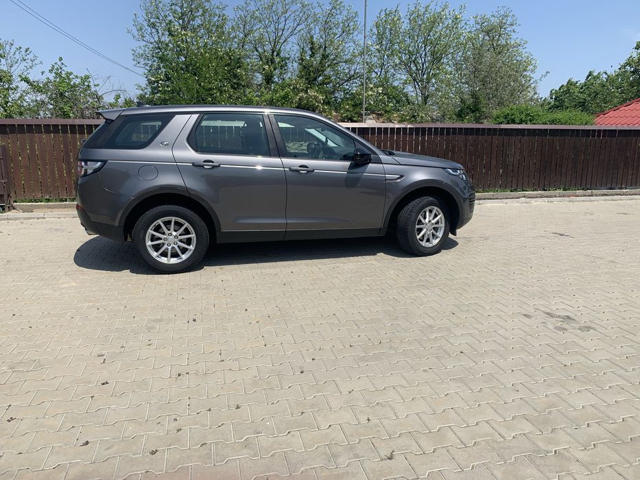 Land rover discovery sport