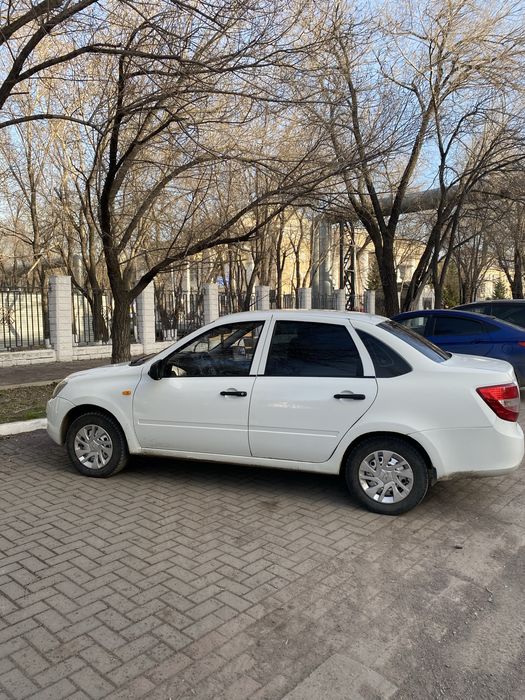 Продам машину на ходу