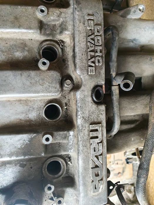 Продам двигатель б/у на Мазду Премаси