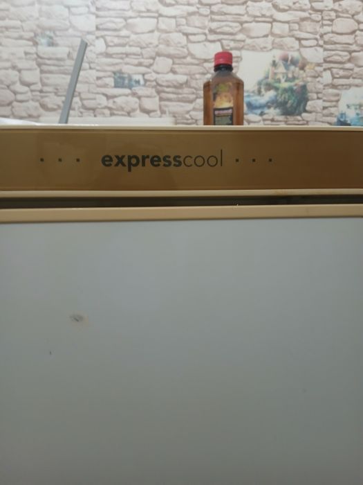 Продам б/у холодильник