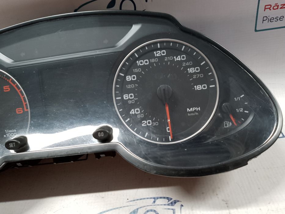ceasuri bord uk  audi q5 2.0 motorina 2009