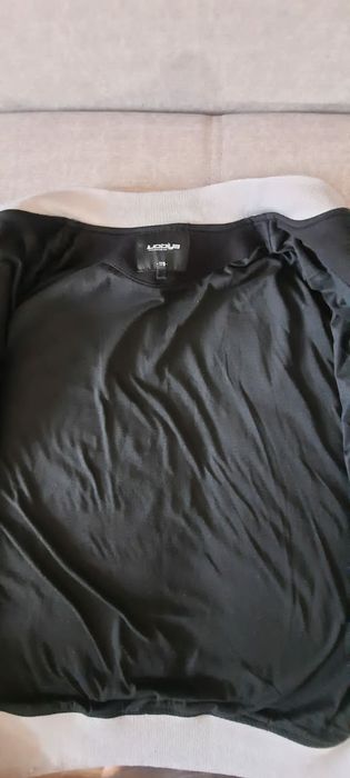 Бомбер 164-170р тёплая кофта