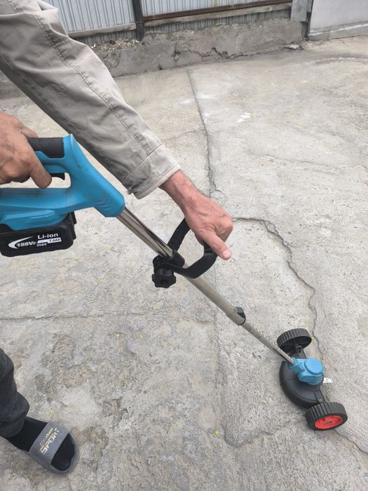 Триммер аккумуляторный